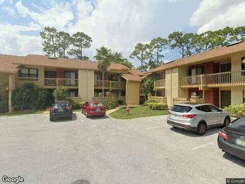 Northshire Trl, Wellington, FL 33414