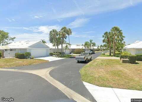 Harrington Lake Dr S, Venice, FL 34293