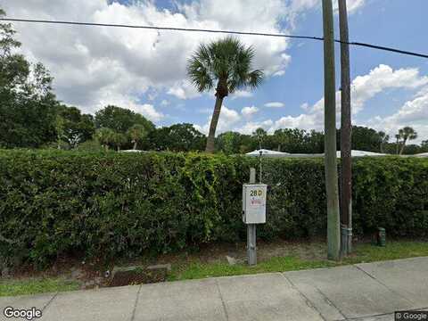 Schwalbe Dr, Sarasota, FL 34235