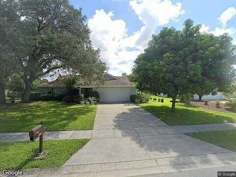 Bowling Green Cir, Sarasota, FL 34233