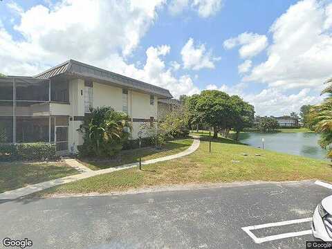 Greenway Vlg N Unit 110, Royal Palm Beach, FL 33411