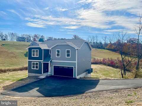 Mooreland, New Ringgold, PA 17960