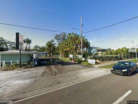 Seahorse Dr Se #B, Saint Petersburg, FL 33705