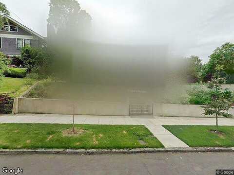 Flanders, PORTLAND, OR 97232