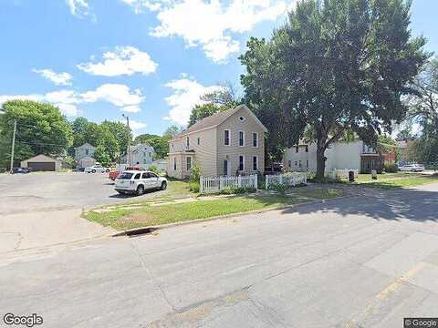 1 20 Ave, ROCK ISLAND, IL 61201