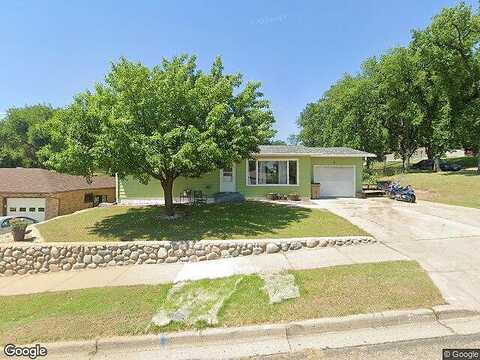 20Th, MINOT, ND 58703