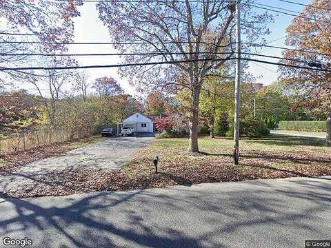 Brookfield, CENTER MORICHES, NY 11934