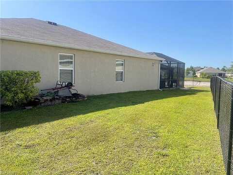 Canal Brook, LEHIGH ACRES, FL 33936