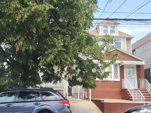 123 01 109Th St, South Ozone Park, NY 11420