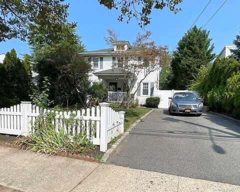 Jerusalem Ave, MERRICK, NY 11566