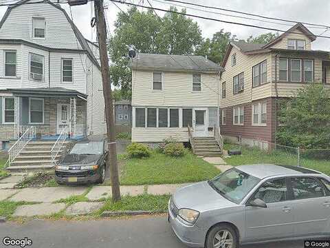 Ruth St, IRVINGTON, NJ 07111