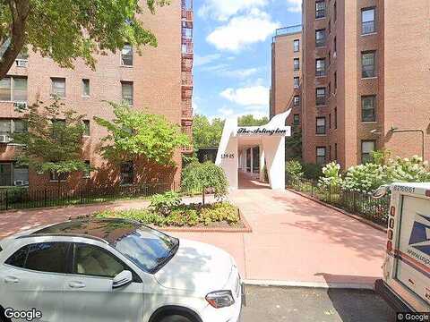 83Rd, JAMAICA, NY 11435