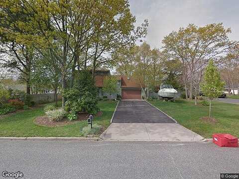 Connelly, MEDFORD, NY 11763