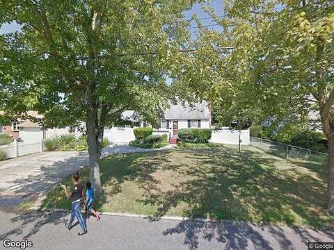 Gardiner, BAY SHORE, NY 11706