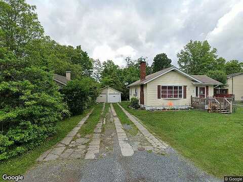 Locust St, BECKLEY, WV 25801