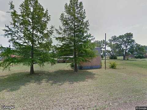 W Lincoln Ave, BLACKWELL, OK 74631