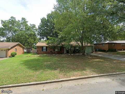 Woodmead, DECATUR, AL 35601