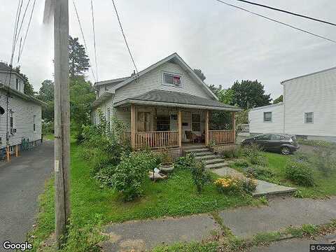 Elizabeth, SAUGERTIES, NY 12477