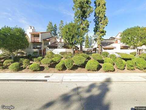 Burbank Blvd, WOODLAND HILLS, CA 91367