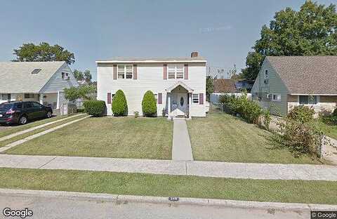 Putnam, EAST MEADOW, NY 11554