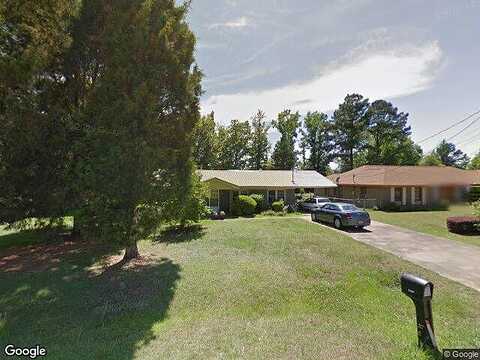 Parkway, SELMA, AL 36703