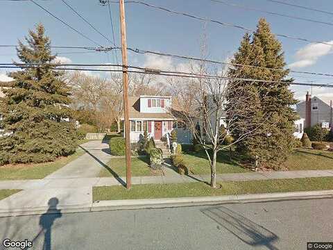 Davenport, NORTH BELLMORE, NY 11710