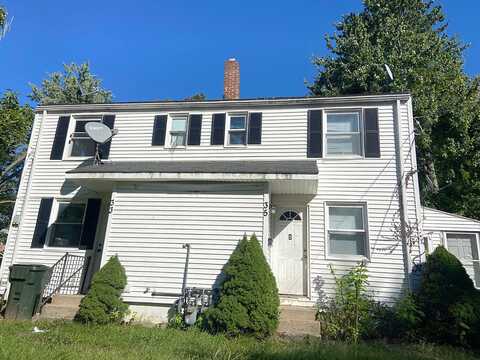 Woodlawn Circle, East Hartford, CT 06108