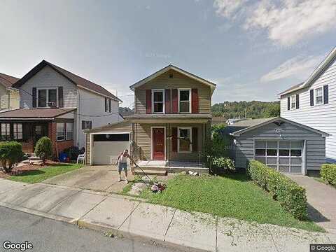 9Th Ave, NEW BRIGHTON, PA 15066