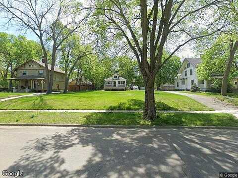 Cottage Grove, DES MOINES, IA 50311