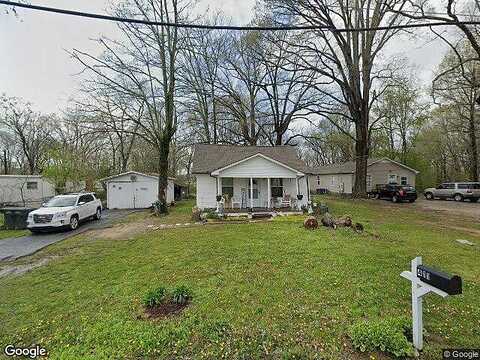 Circle Dr, SPRINGFIELD, TN 37172