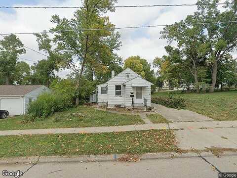 5Th, MOUNT VERNON, IA 52314