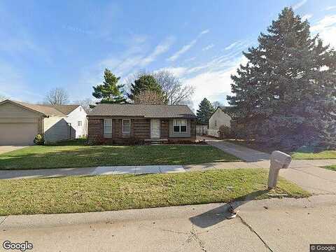 Amberly, CLINTON TOWNSHIP, MI 48038