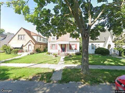 41St, MILWAUKEE, WI 53209