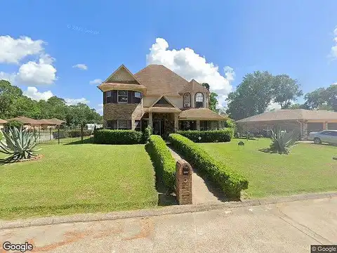 Chinquapin, BEAUMONT, TX 77708