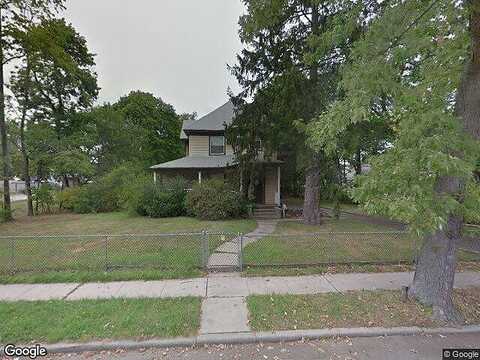 Forest Ave, FREEPORT, NY 11520