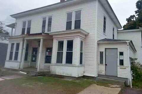 Pleasant St Apt 3, Springvale, ME 04083