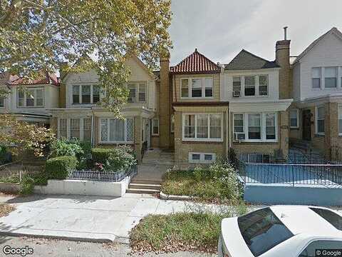 Woodcrest, PHILADELPHIA, PA 19131