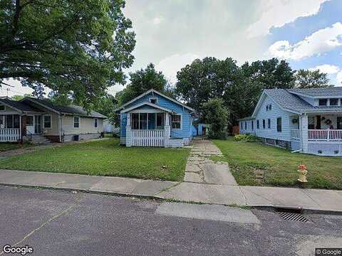 E Virginia Ave, PEORIA, IL 61603