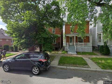 90Th, CHICAGO, IL 60619