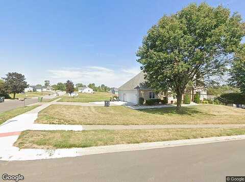 35Th Ave N, CLINTON, IA 52732