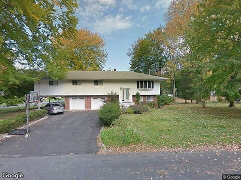 Linda, SPRING VALLEY, NY 10977