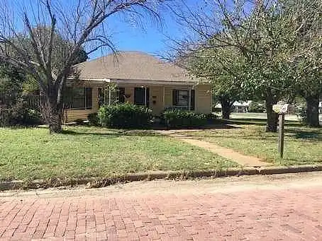 Halbryan, EASTLAND, TX 76448