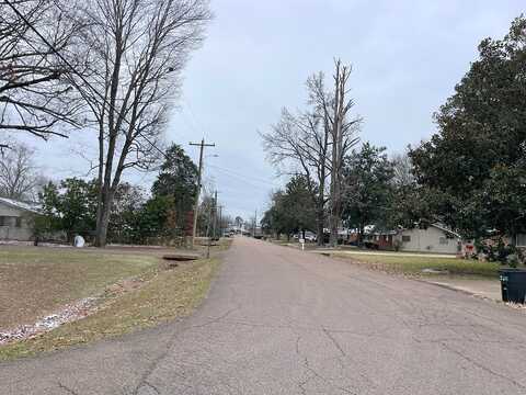 Aspen, STARKVILLE, MS 39759