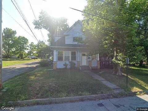 18Th Ave, BEAVER FALLS, PA 15010