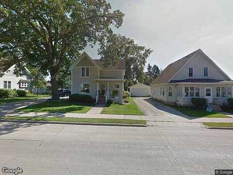 E Main St, WAUPUN, WI 53963