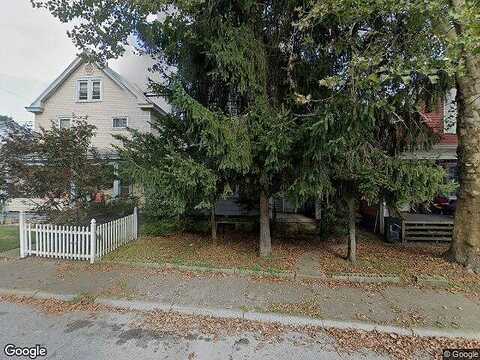 Grove Ave, NEW BRIGHTON, PA 15066