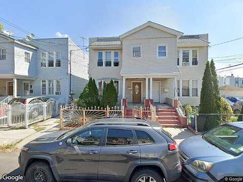 76Th, WOODHAVEN, NY 11421