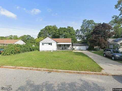 Maple, CENTRAL ISLIP, NY 11722