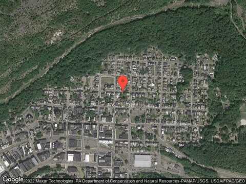 E Cameron St, SHAMOKIN, PA 17872