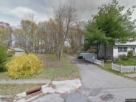 Hector Pl, POUGHKEEPSIE, NY 12601